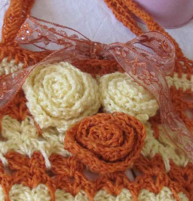 large image of art item: bag – crochet orange cream