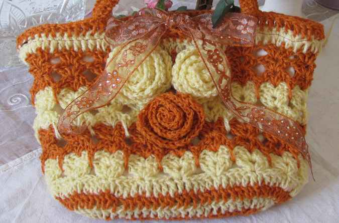 large image of art item: bag – crochet orange cream