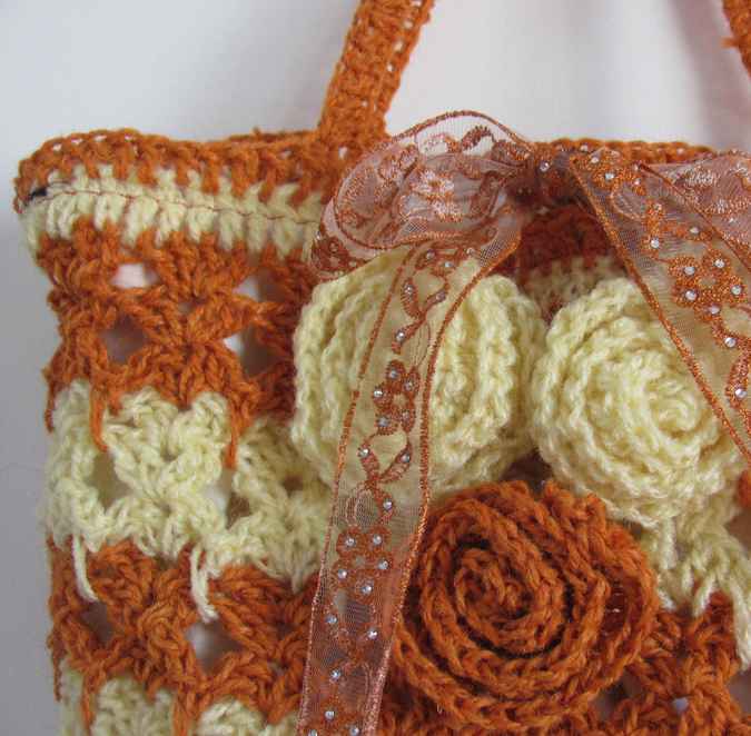 large image of art item: bag – crochet orange cream