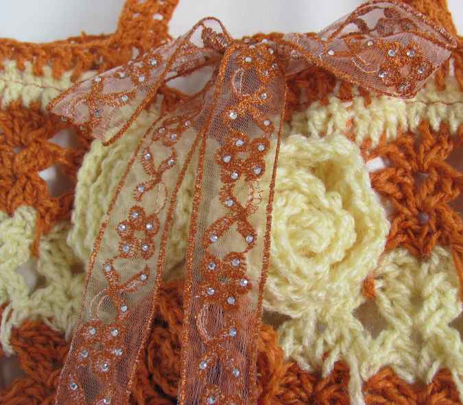 large image of art item: bag – crochet orange cream