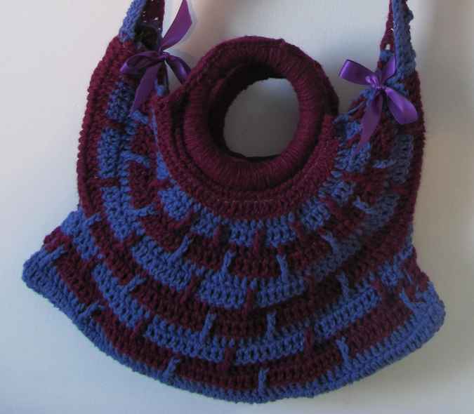 large image of art item: bag – crochet purple blue
