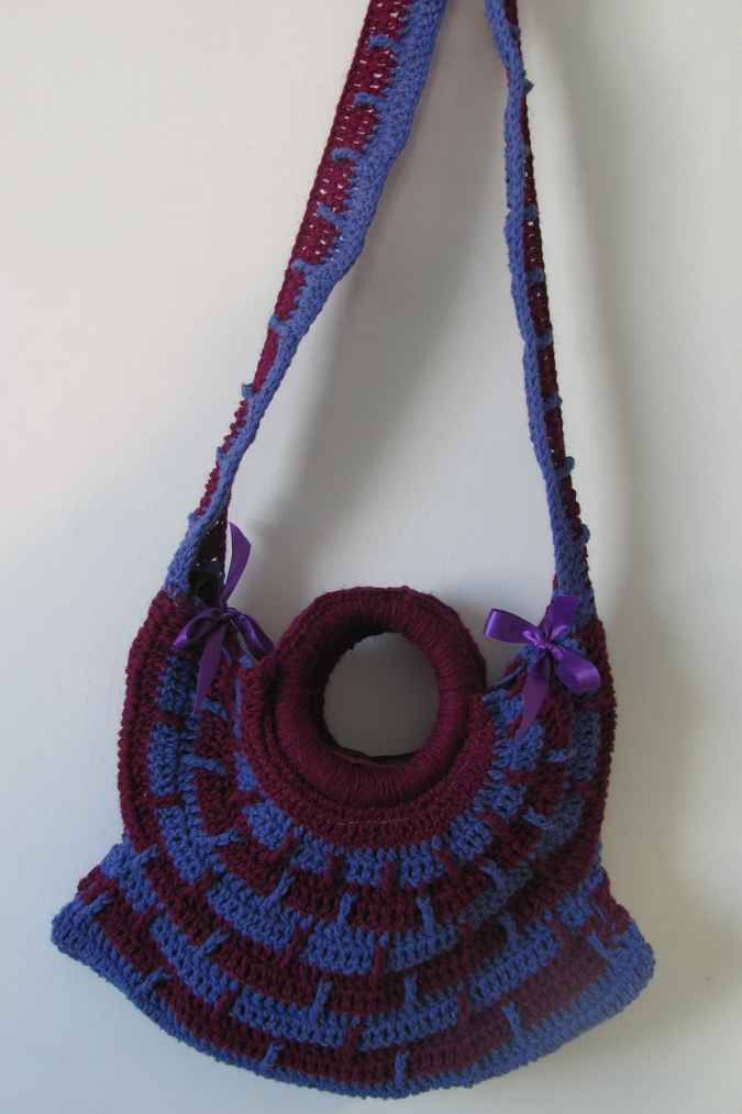 large image of art item: bag – crochet purple blue