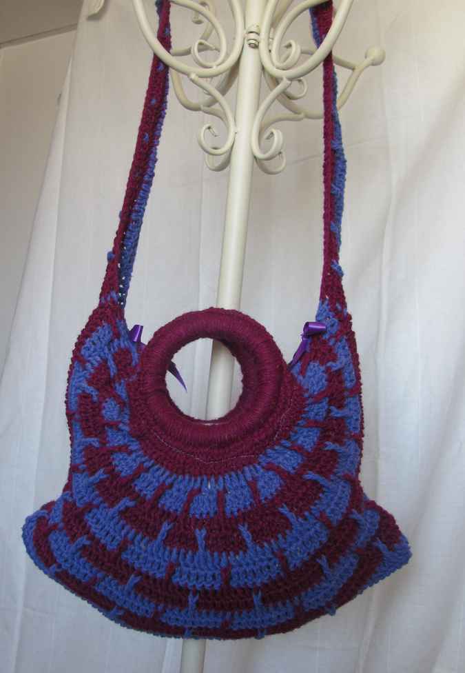 large image of art item: bag – crochet purple blue