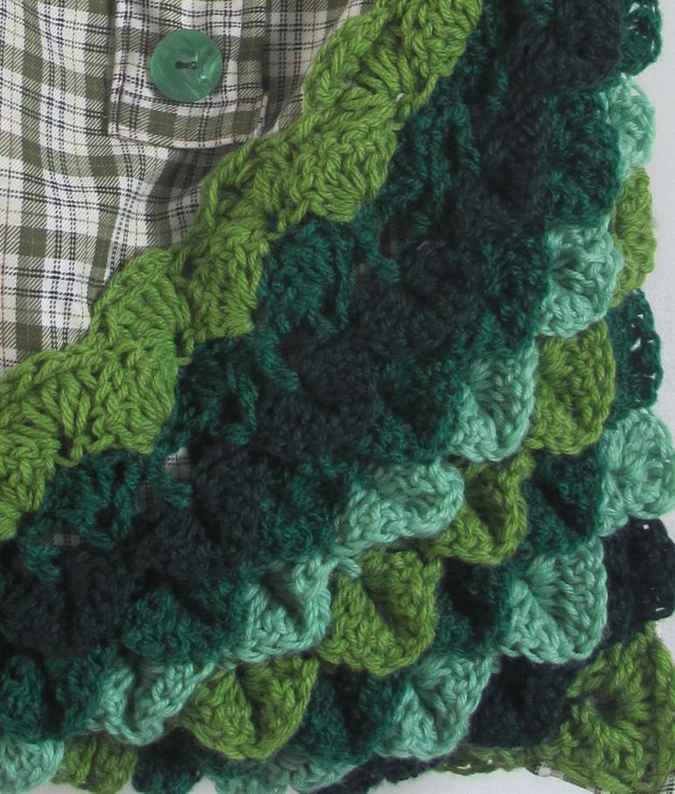 large image of art item: bag – diagonal checkred greens blues white