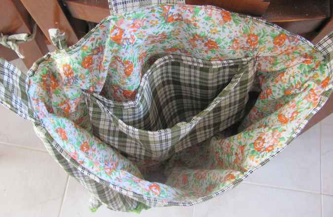 large image of art item: bag – diagonal checkred greens blues white