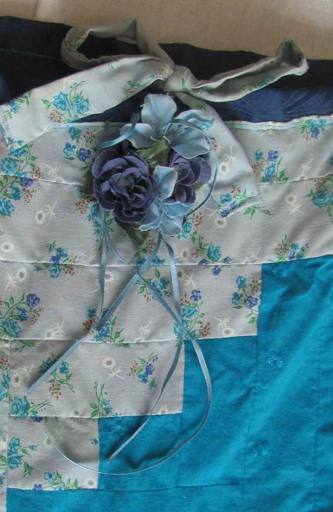 large image of art item: bag – diagonal turquoise white