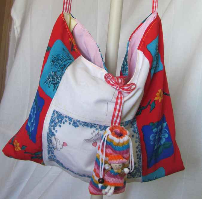 large image of art item: bag – doll crochet