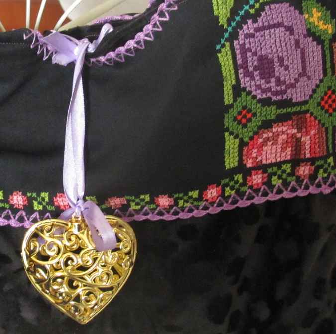 large image of art item: bag – embroidery black motif pixelated flowers gold heart