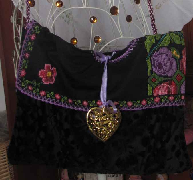 large image of art item: bag – embroidery black motif pixelated flowers gold heart