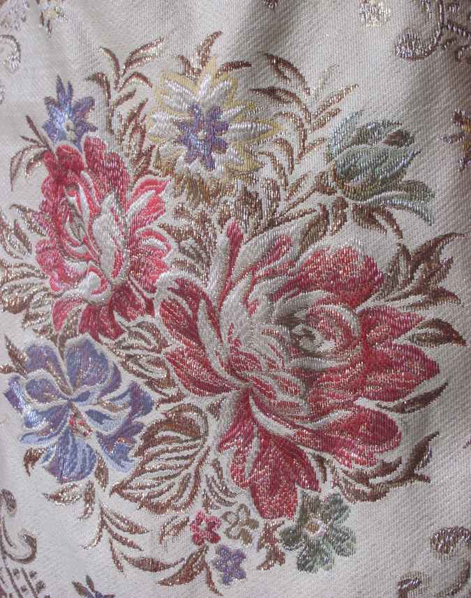 large image of art item: bag – embroidery flowers red blue