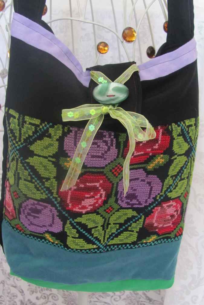 large image of art item: bag – embroidery green yellow flowers