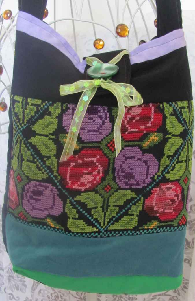 large image of art item: bag – embroidery green yellow flowers