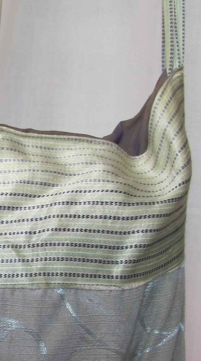 large image of art item: bag – gray pouch quilt