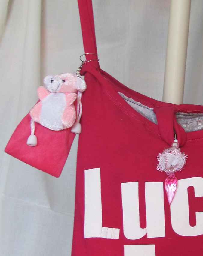 large image of art item: bag – lucky in 'love'
