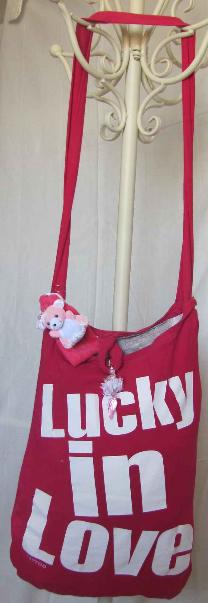 large image of art item: bag – lucky in 'love'
