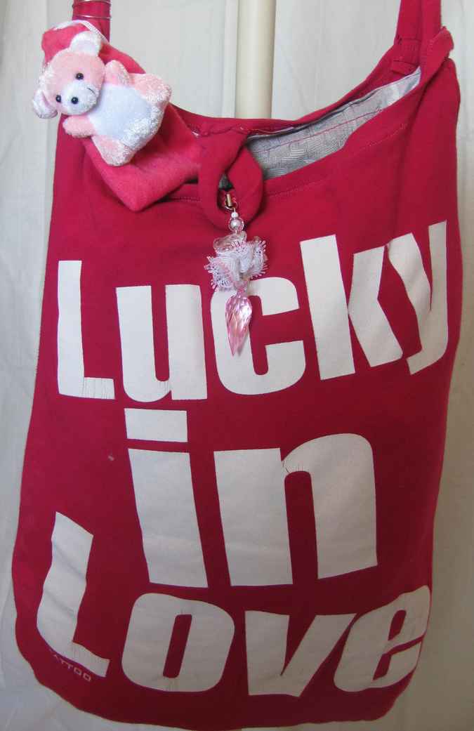 large image of art item: bag – lucky in 'love'