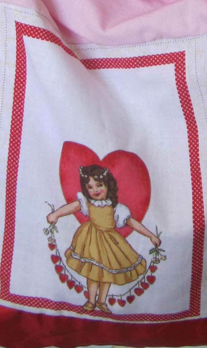 large image of art item: bag – porky pink white red