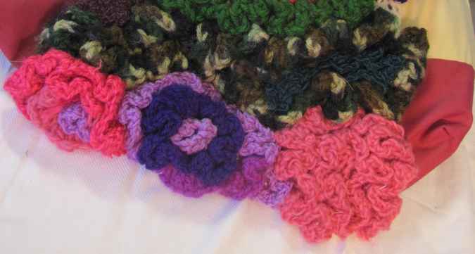 large image of art item: bag – punch banana crochet flowers