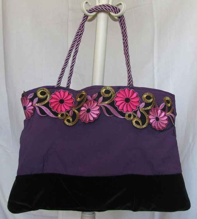 large image of art item: bag – purple with pink flowers