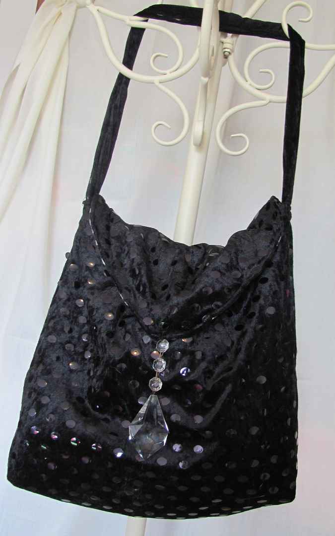 large image of art item: bag – sequins and crystal