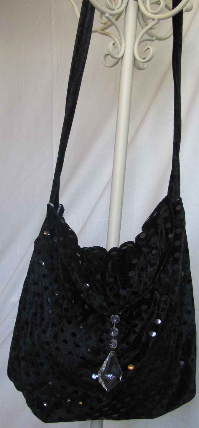 large image of art item: bag – sequins and crystal