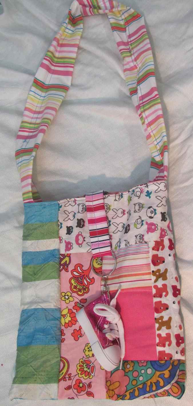 large image of art item: bag – shoe pink