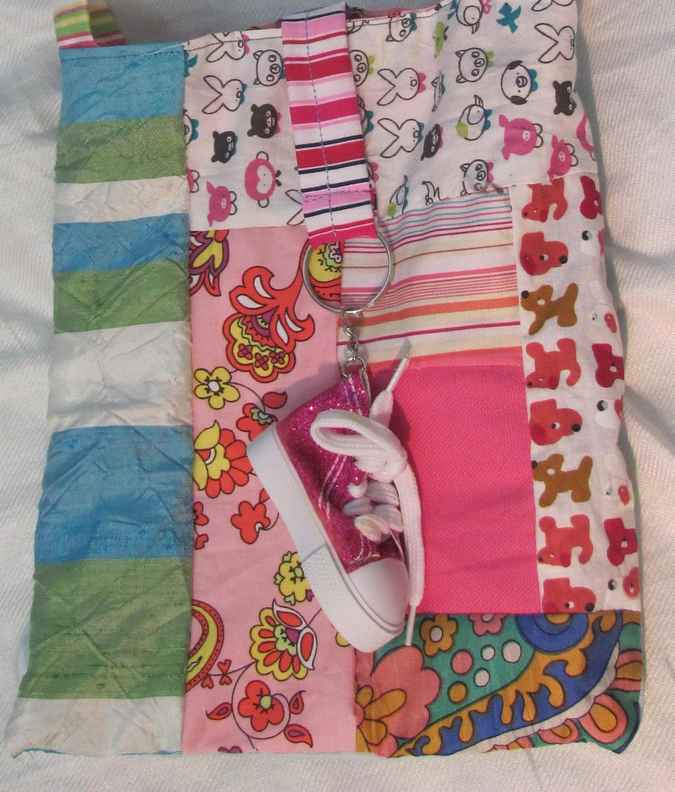 large image of art item: bag – shoe pink