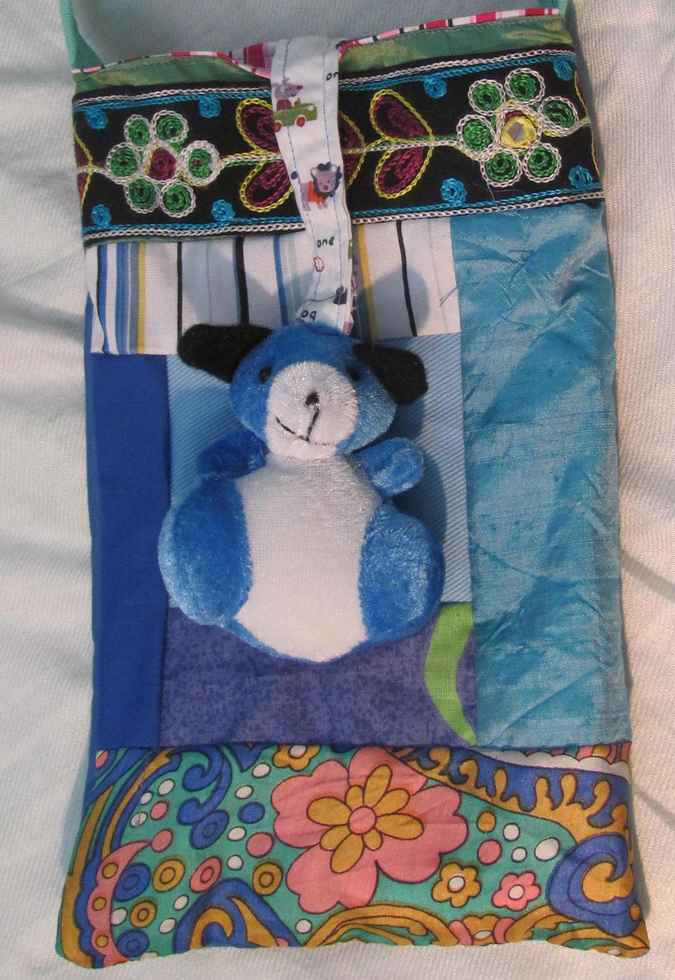 large image of art item: bag – teddy bear blue