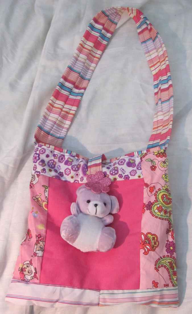 large image of art item: bag – teddy bear pink