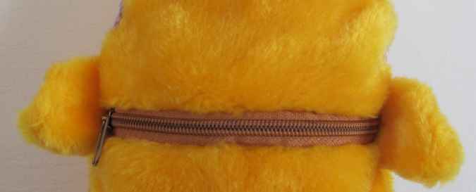 large image of art item: bag – teddy bear zipper yellow