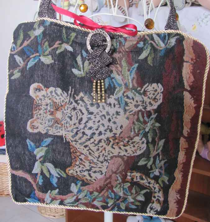 large image of art item: bag – tiger embroidery black inner crimson