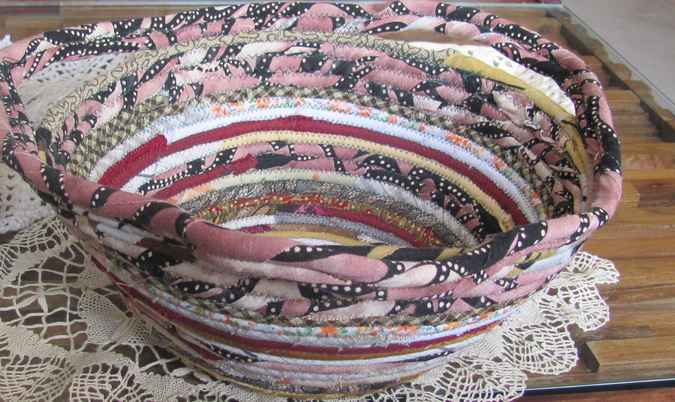 large image of art item: basket – brown pink