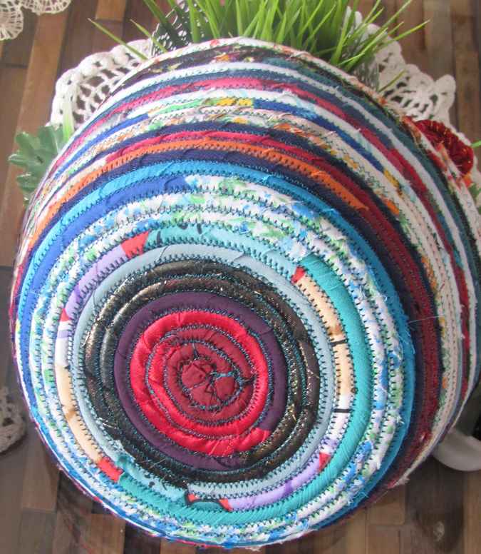 large image of art item: basket – crochet flowers cyan crimson