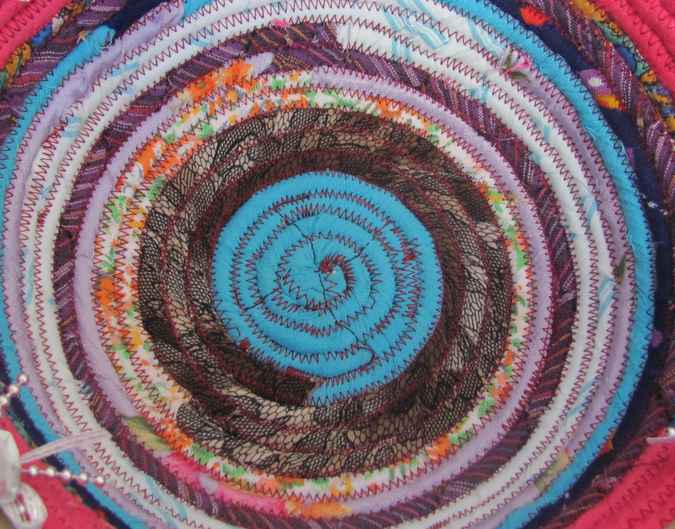 large image of art item: basket – cyan center pink perimeter diamond hearts
