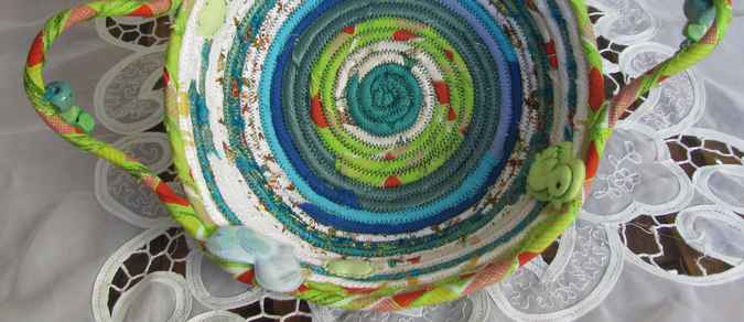 large image of art item: basket – duckling heart green