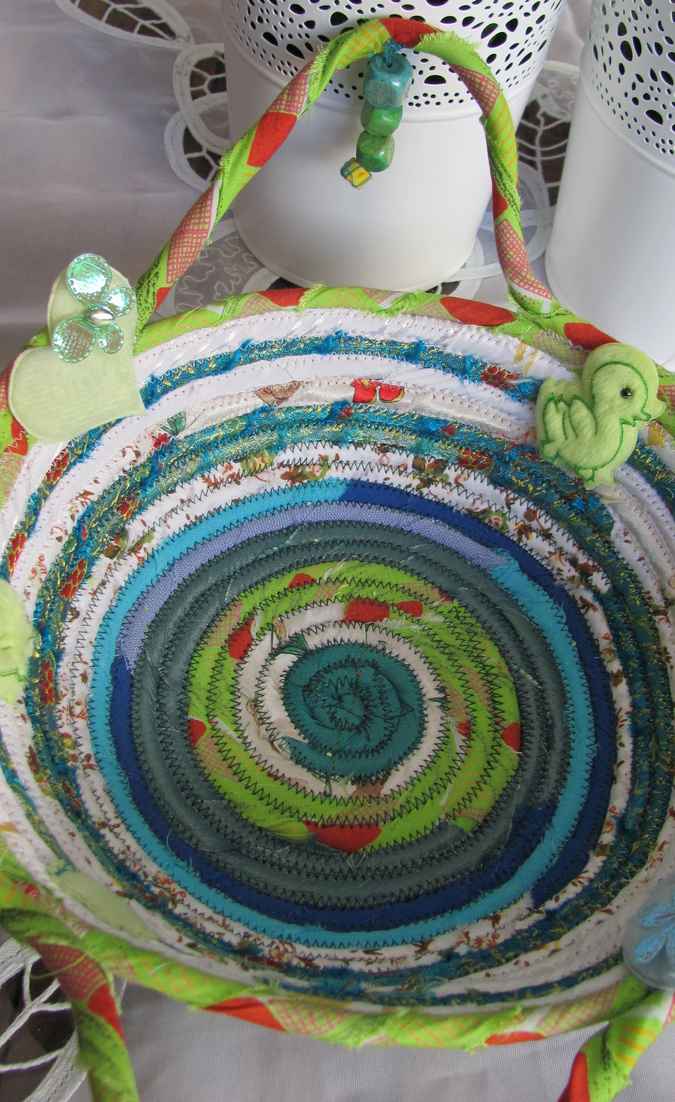 large image of art item: basket – duckling heart green