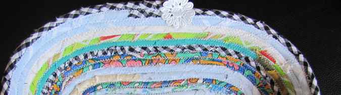 large image of art item: basket – long white checkred