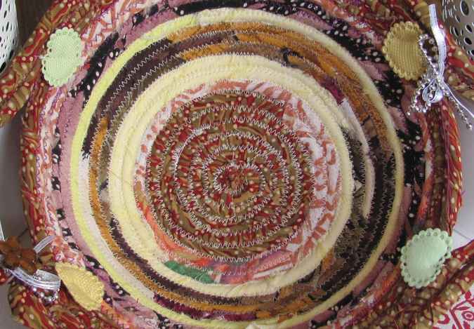large image of art item: basket – pattern red brown