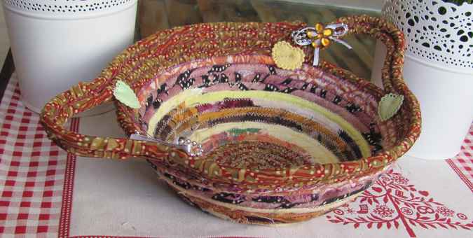 large image of art item: basket – pattern red brown