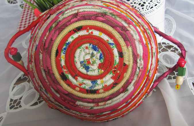 large image of art item: basket – strawberry pink