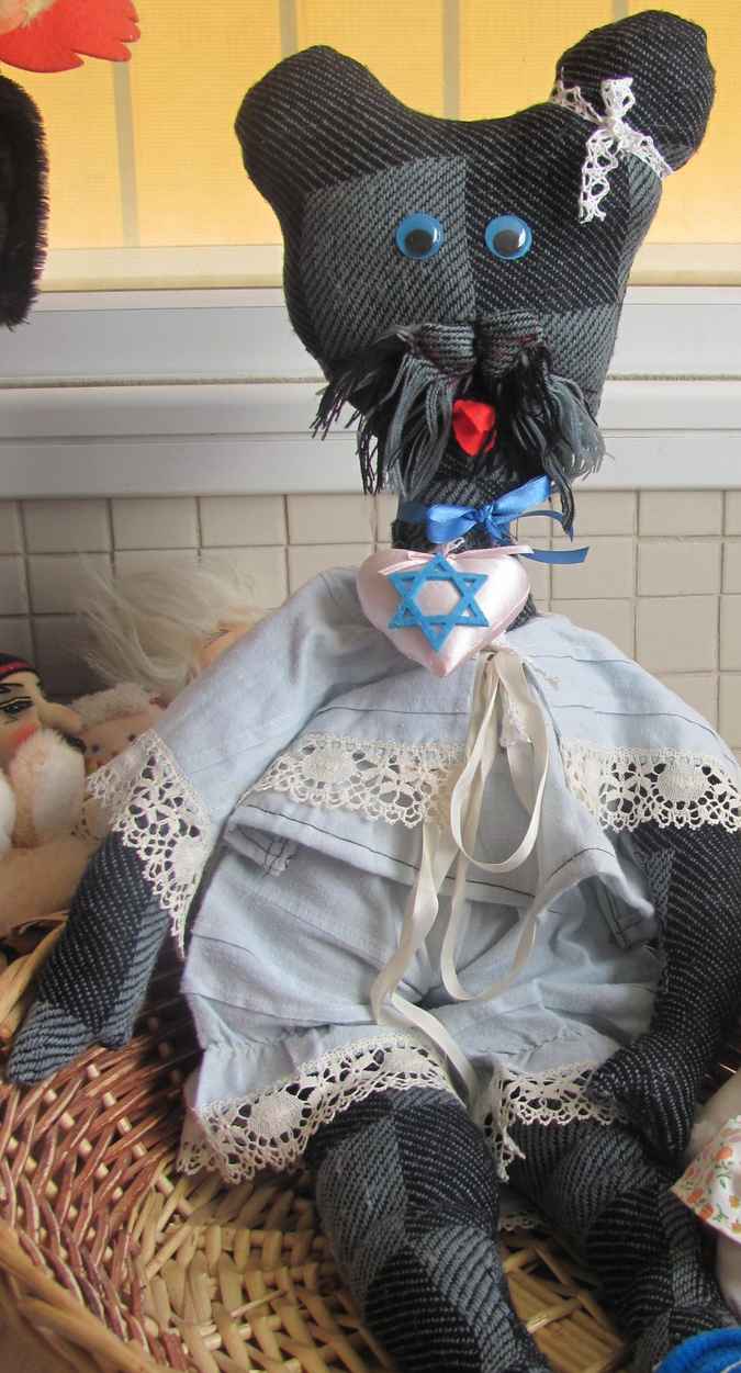 large image of art item: doll – cat