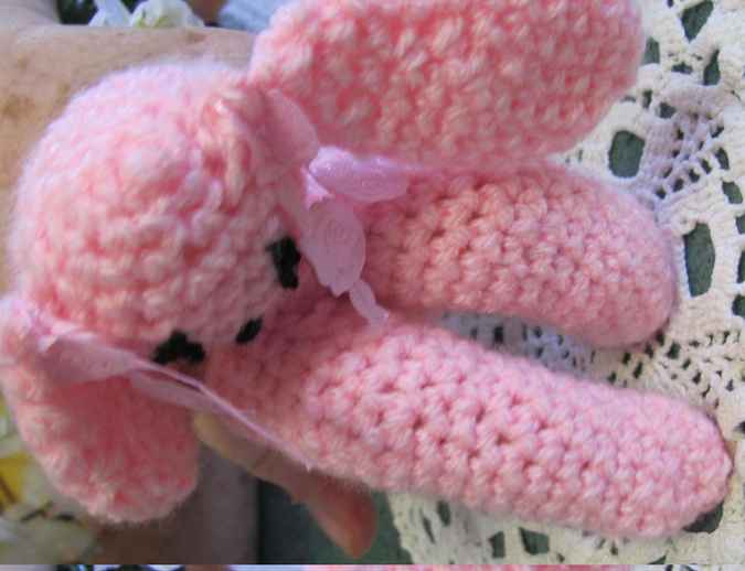 large image of art item: doll – finger puppets crochet