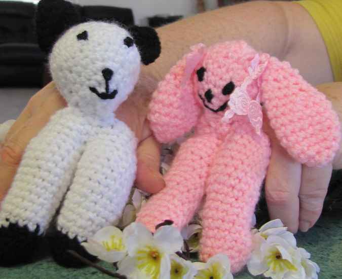 large image of art item: doll – finger puppets crochet