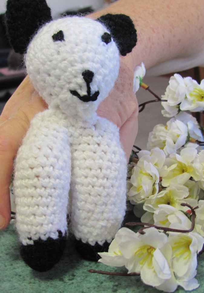 large image of art item: doll – finger puppets crochet