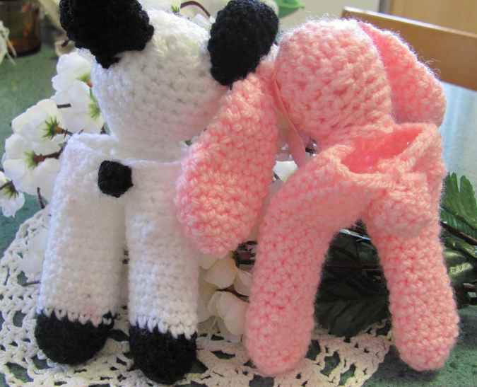 large image of art item: doll – finger puppets crochet