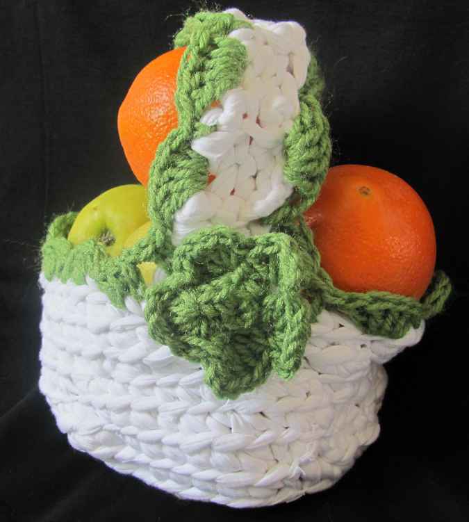 large image of art item: decor – crochet white green