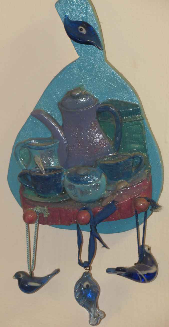 large image of art item: decor – ceramic teapot and birds bluegreen