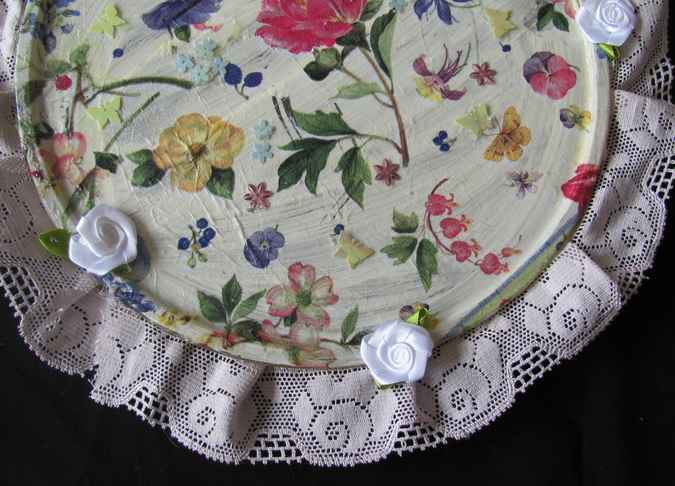 large image of art item: decor – plate different kinds of flowers