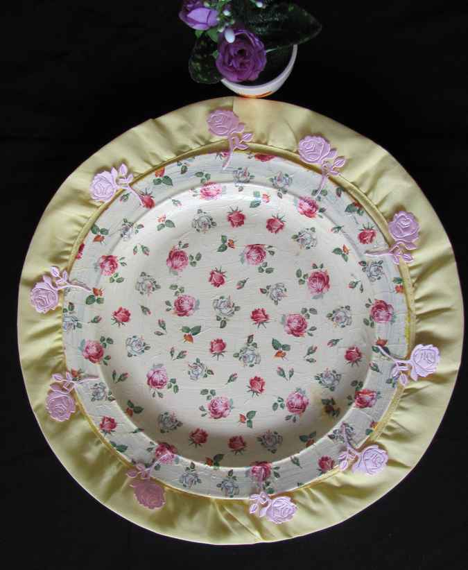 large image of art item: decor – plate yellow roses