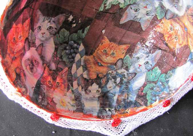 large image of art item: decor – plate cats